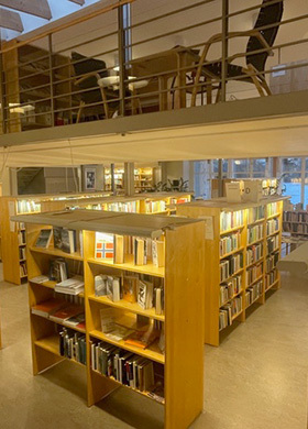 Nytt bibliotekssystem p&aring; Biskops Arn&ouml;
